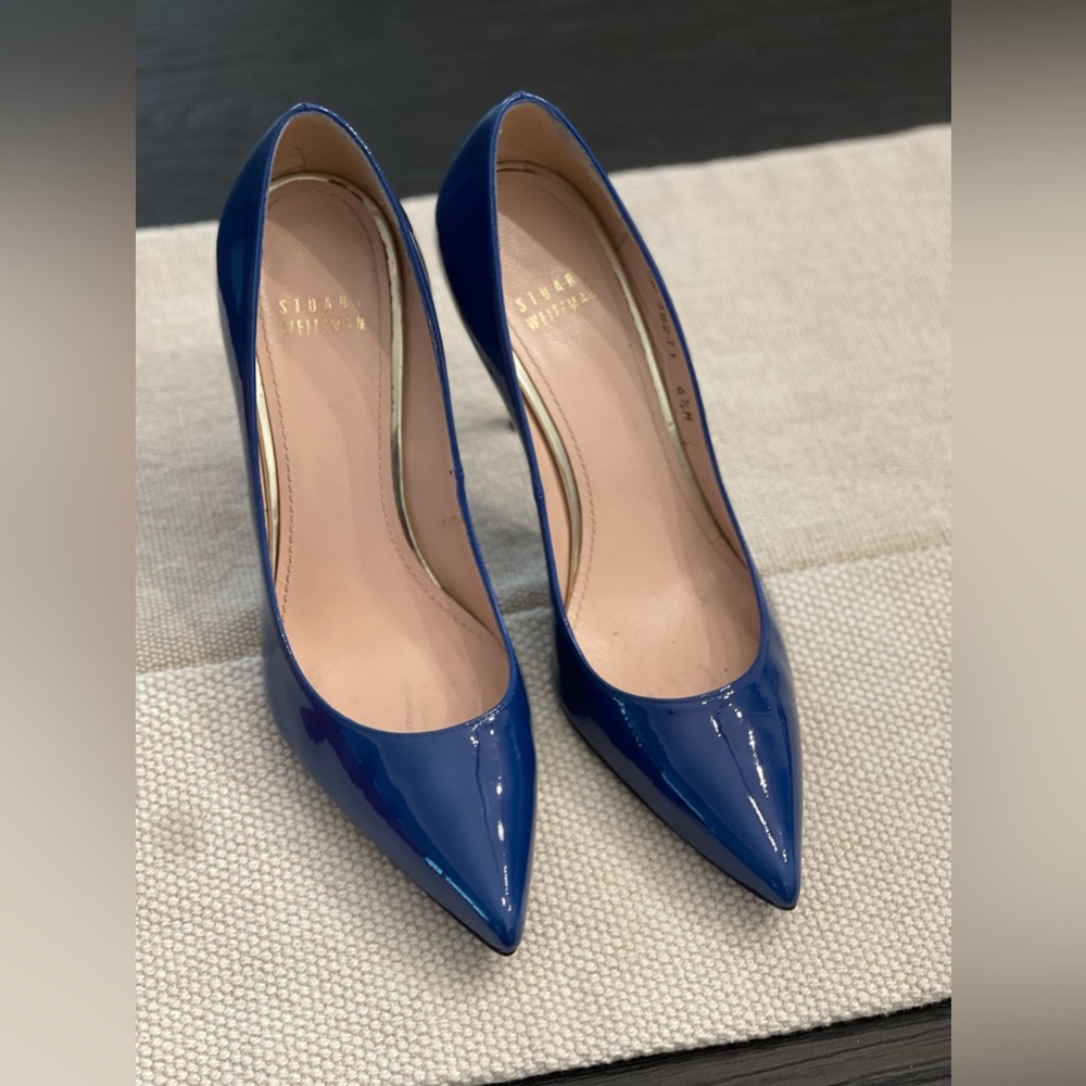 Stuart Weitzman Pumps
